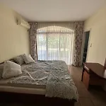 Апартаменты Summer Dreams C1 Солнечный берег